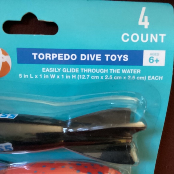 Torpedo Dive Toys Bundle 4 count/pack= 8 total NEW - Picture 5 of 11